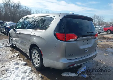 2017 Chrysler Pacifica Touring из США, поврежденный, VIN 2C4RC1DG0HR747952